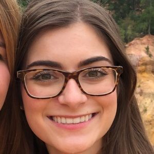 Meet your Posher, Therese